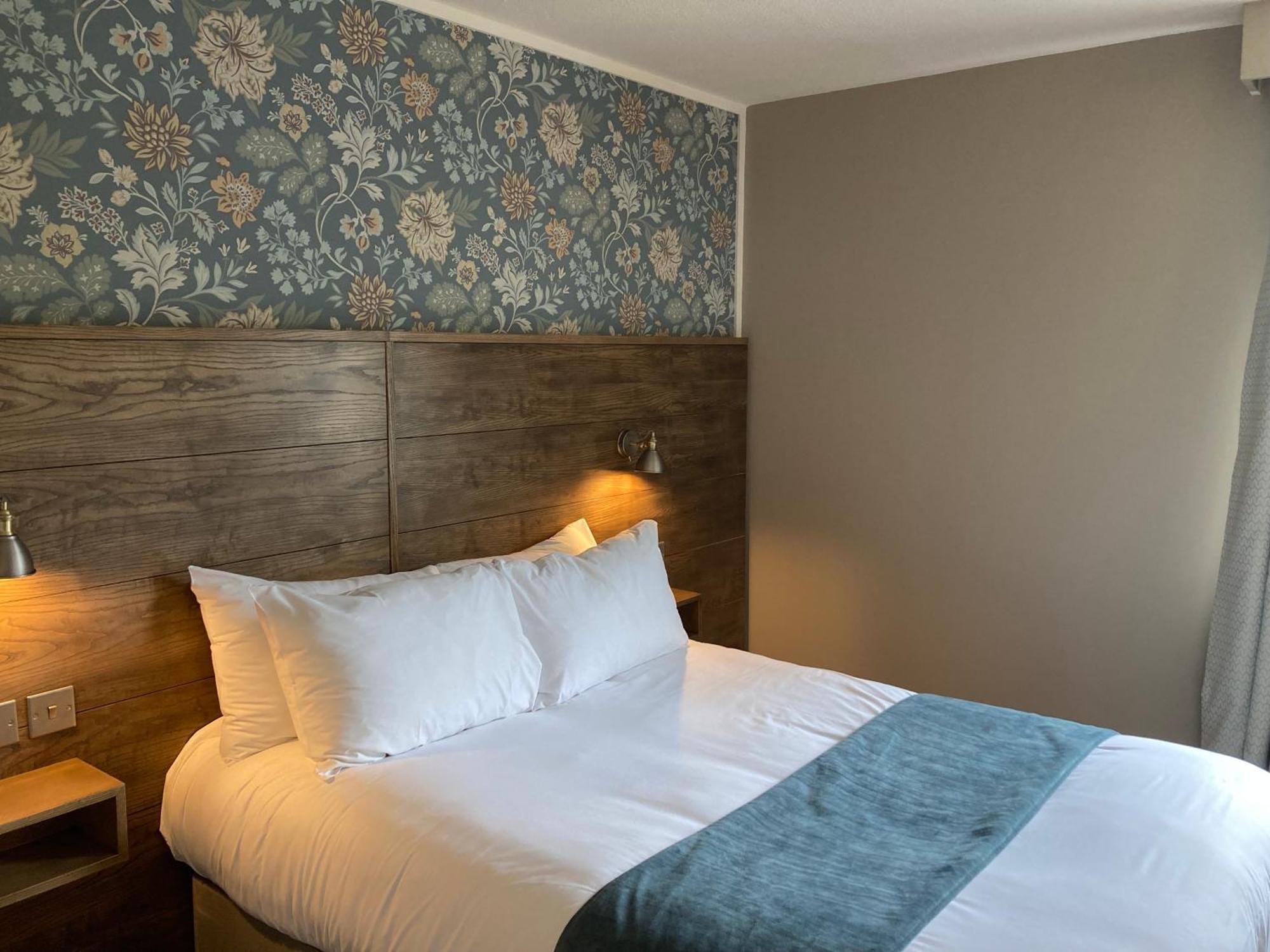 Blue Bell Lodge Hotel Мидлсбро Экстерьер фото