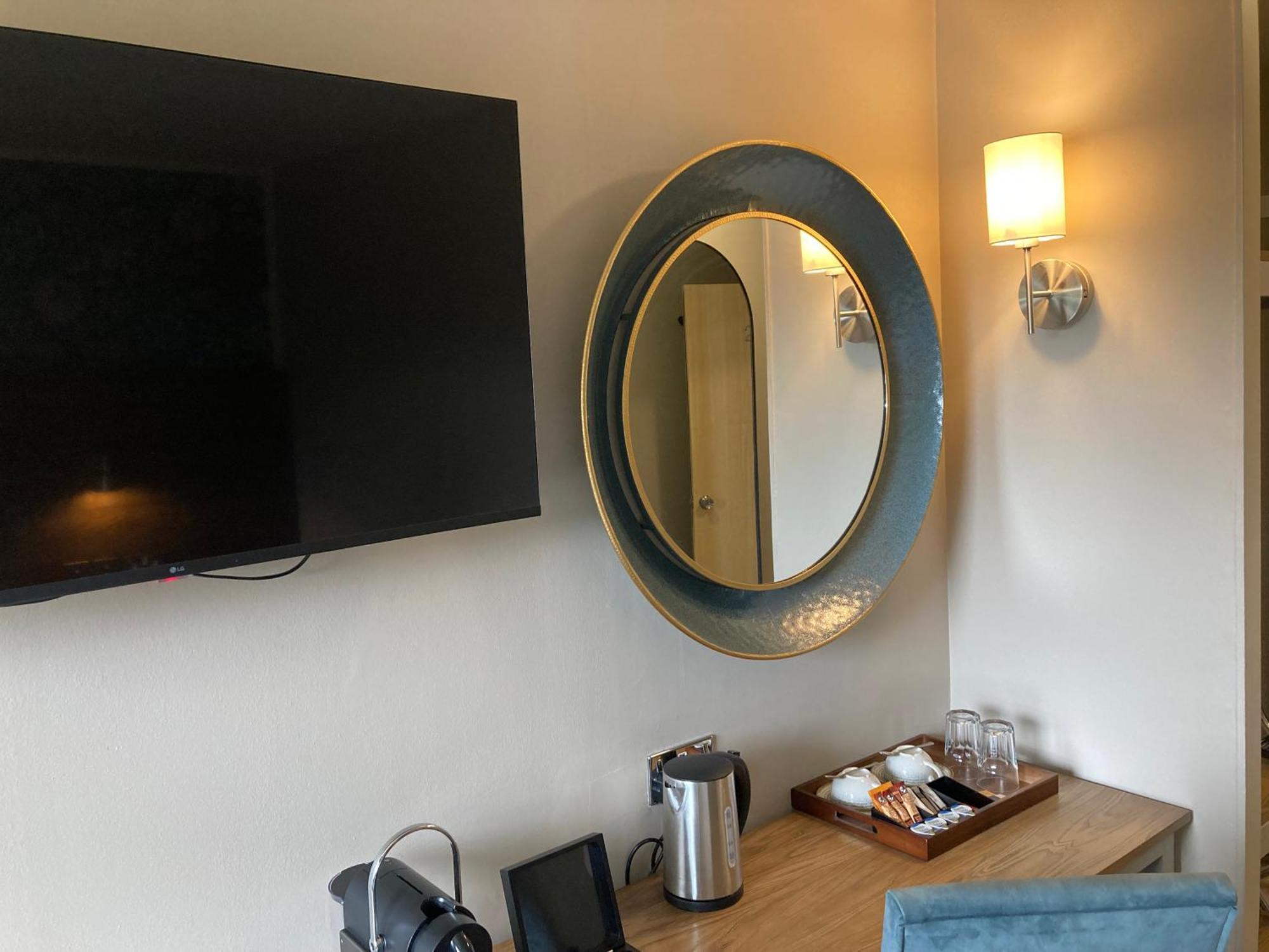 Blue Bell Lodge Hotel Мидлсбро Экстерьер фото