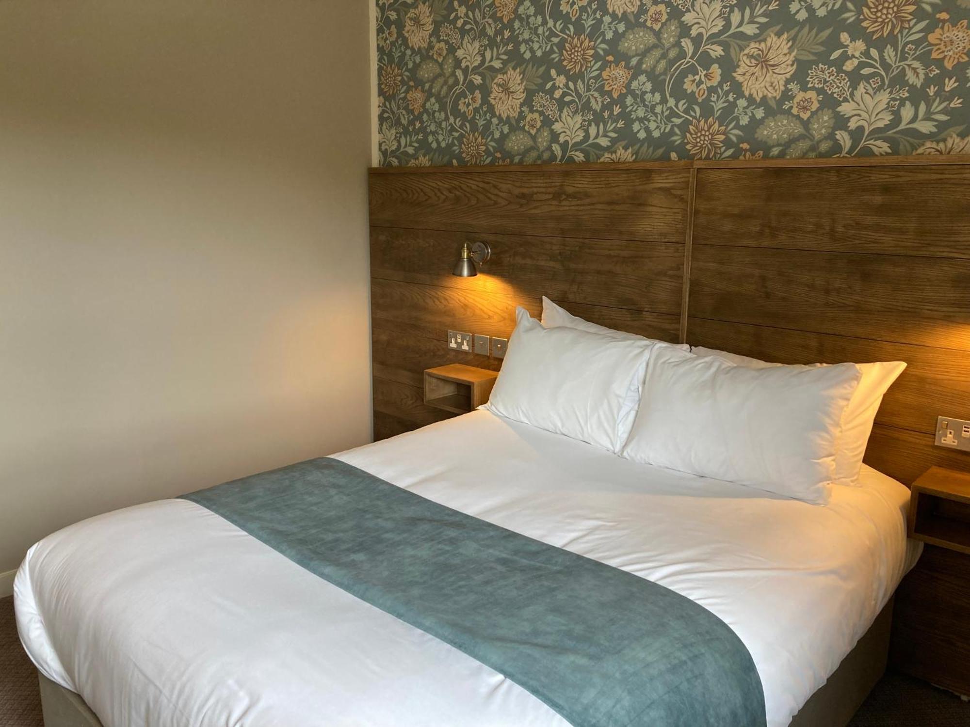 Blue Bell Lodge Hotel Мидлсбро Экстерьер фото